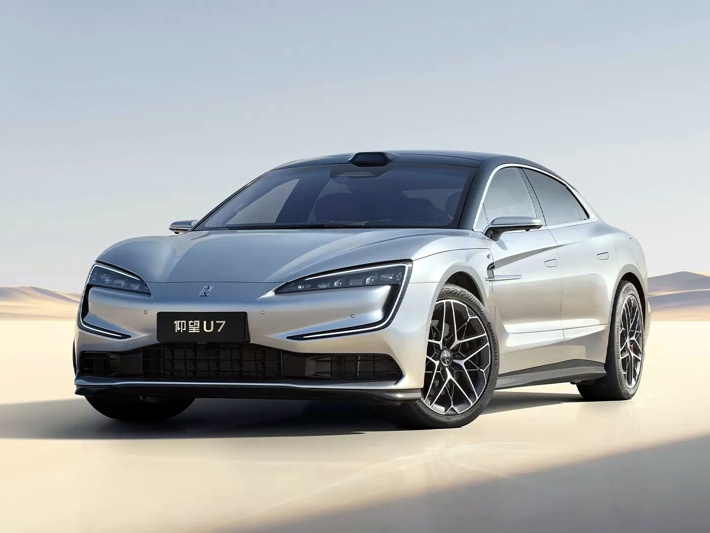 比亞迪仰望U7 電動(dòng)與混合動(dòng)力并行，水平對置發(fā)動(dòng)機(jī)引領(lǐng)豪華新境界
